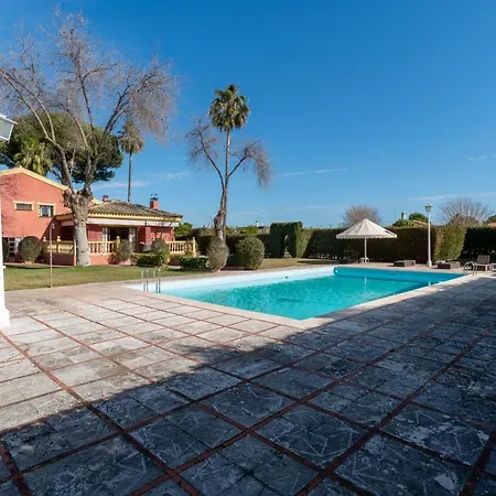 Lucrecia Villa Morón de la Frontera